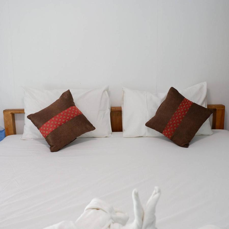 Phusam Big Resort Ko Mook Esterno foto