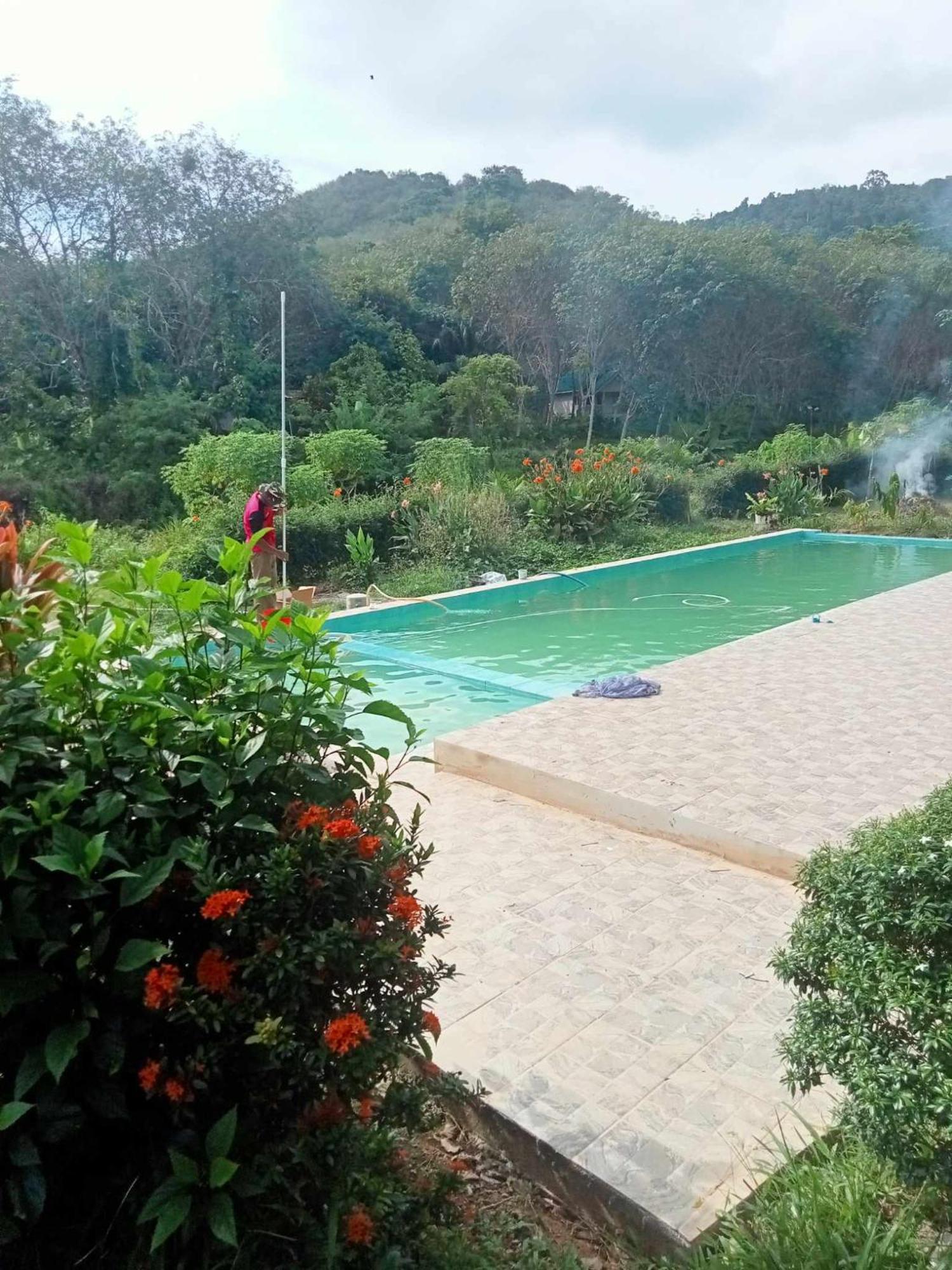 Phusam Big Resort Ko Mook Esterno foto